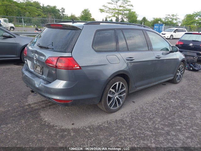 3VWC17AU1HM503286 Volkswagen Golf Sportwagen 1.8 Tsi Comfortline/1.8 Tsi Trendline
