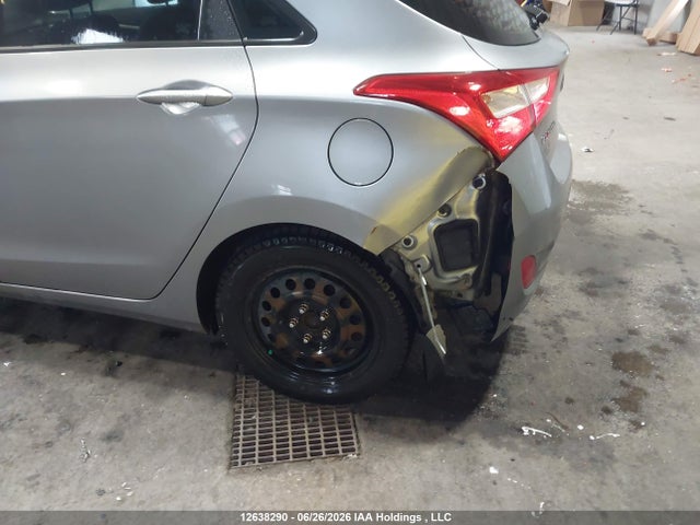 Продаж на аукціоні авто 2014 Hyundai Elantra Gt Gl, vin: KMHD25LHXEU167357, номер лоту: 12638290