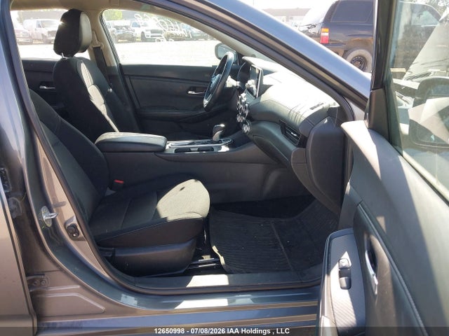 Продажа на аукционе авто 2022 Nissan Sentra Sv, vin: 3N1AB8CV6NY285856, номер лота: 12650998