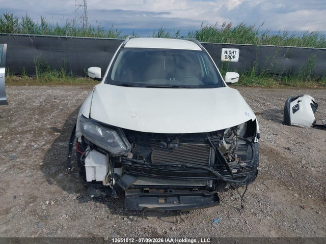 5N1AT2MTXGC772120 Nissan Rogue