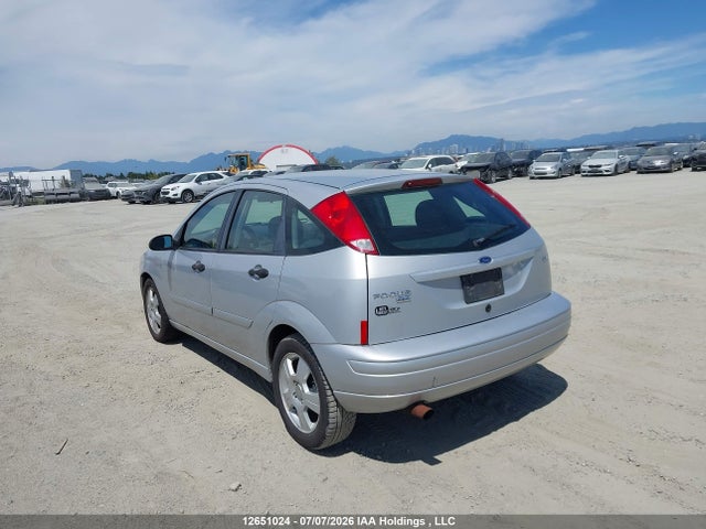 12651024 :رقم المزاد ، 3FAFP37N15R157977 vin ، 2005 Ford Focus Zx5 مزاد بيع