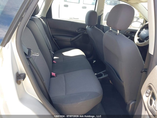 12651024 :رقم المزاد ، 3FAFP37N15R157977 vin ، 2005 Ford Focus Zx5 مزاد بيع