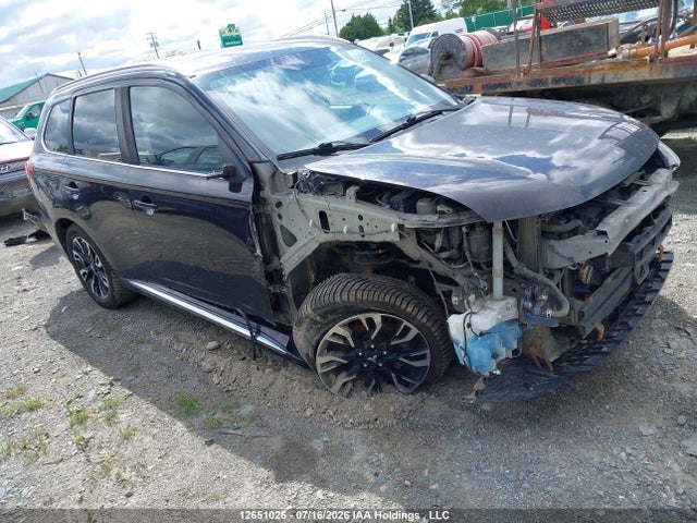 Продажа на аукционе авто 2018 Mitsubishi Outlander Phev Gt/se, vin: JA4J24A50JZ614537, номер лота: 12651026