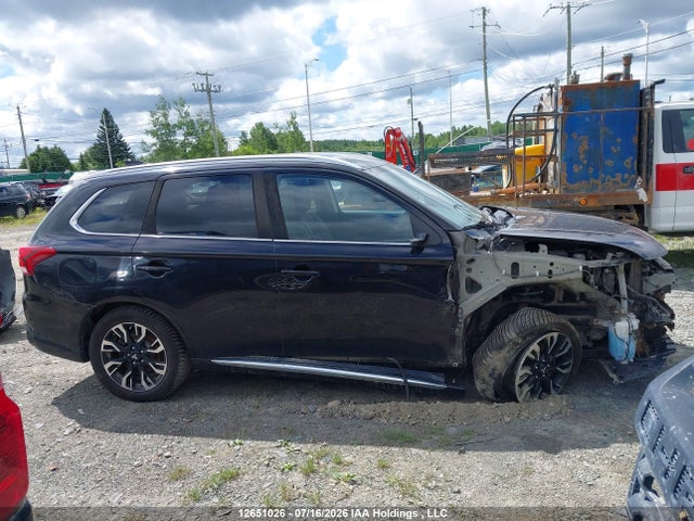 12651026 :رقم المزاد ، JA4J24A50JZ614537 vin ، 2018 Mitsubishi Outlander Phev Gt/se مزاد بيع