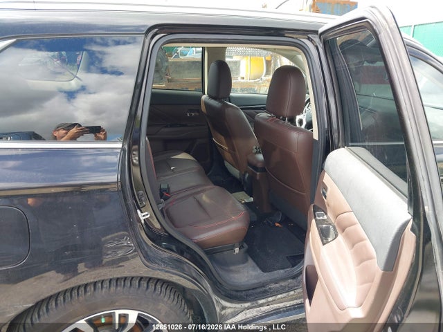 12651026 :رقم المزاد ، JA4J24A50JZ614537 vin ، 2018 Mitsubishi Outlander Phev Gt/se مزاد بيع