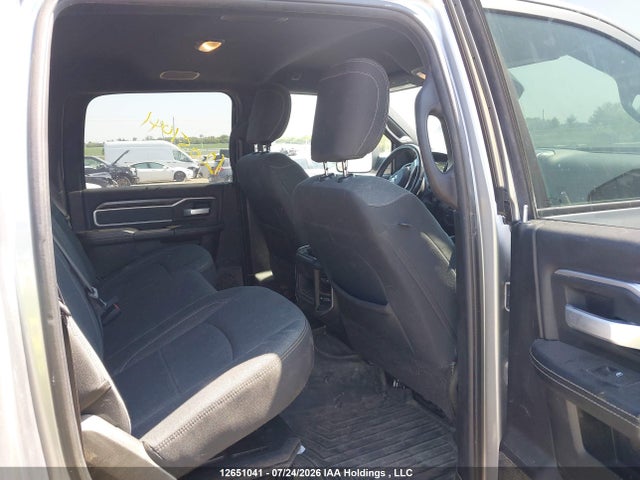 12651041 :رقم المزاد ، 3C63R3DL6MG687115 vin ، 2021 Ram 3500 Big Horn مزاد بيع