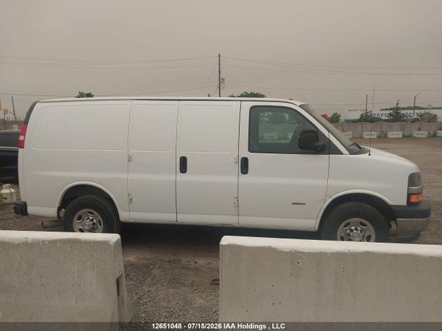 1GCWGAF17J1162361 Chevrolet Express G2500