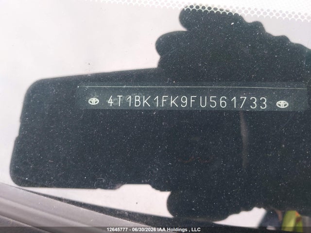 12645777 :رقم المزاد ، 4T1BK1FK9FU561733 vin ، 2015 Toyota Camry Xse V6 مزاد بيع