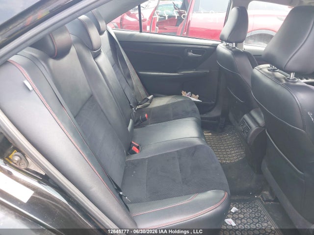 12645777 :رقم المزاد ، 4T1BK1FK9FU561733 vin ، 2015 Toyota Camry Xse V6 مزاد بيع