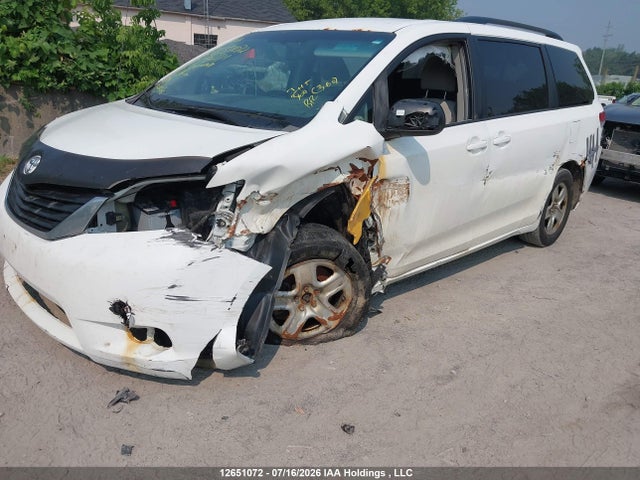 Продаж на аукціоні авто 2011 Toyota Sienna Le, vin: 5TDKK3DC4BS059271, номер лоту: 12651072