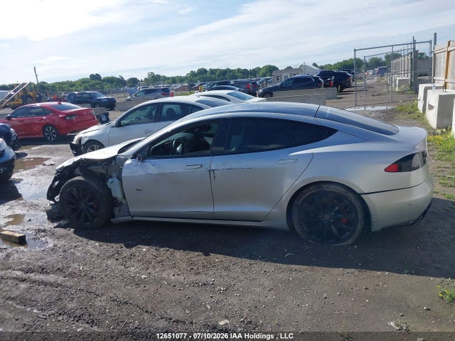 12651077 :رقم المزاد ، 5YJSA1E23HF231722 vin ، 2017 Tesla Model S 100d/60d/75d/90d/p100d مزاد بيع