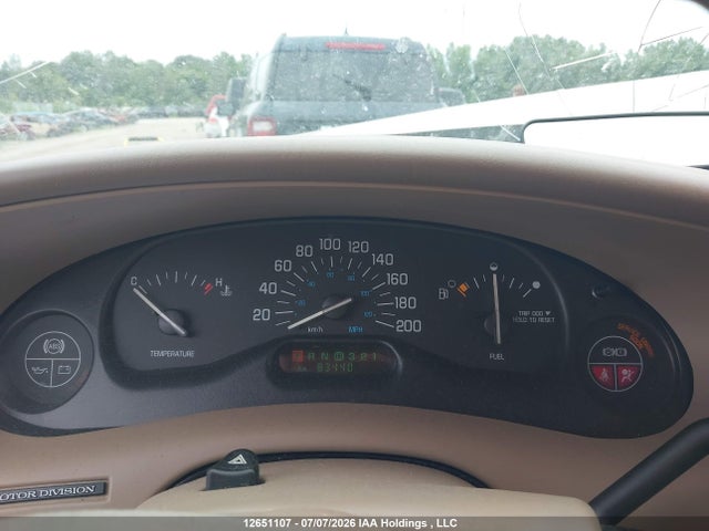 12651107 :رقم المزاد ، 2G4WS52J821110028 vin ، 2002 Buick Century Custom مزاد بيع