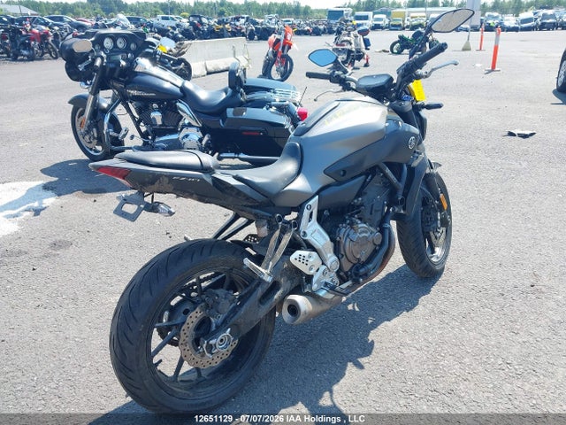 Yamaha FZ07 2015 JYARM06N5FA000766 Image 4