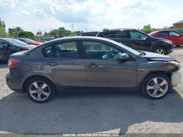 12651168 :رقم المزاد ، JM1BL1V70D1851582 vin ، 2013 Mazda Mazda3 Gs-sky مزاد بيع
