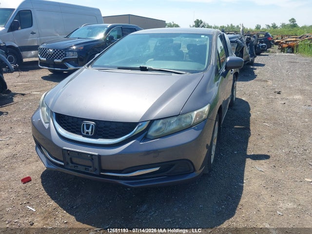 Honda Civic Lx 2015 2HGFB2F44FH003371 Image 2
