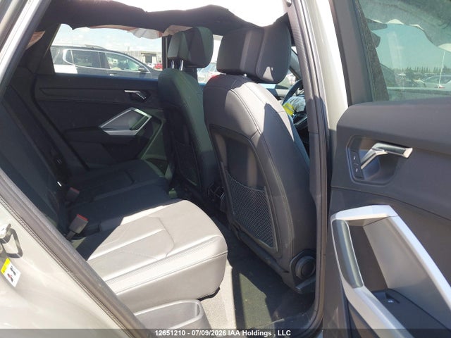 WA1AECF33P1146173 Audi Q3 Komfort 45