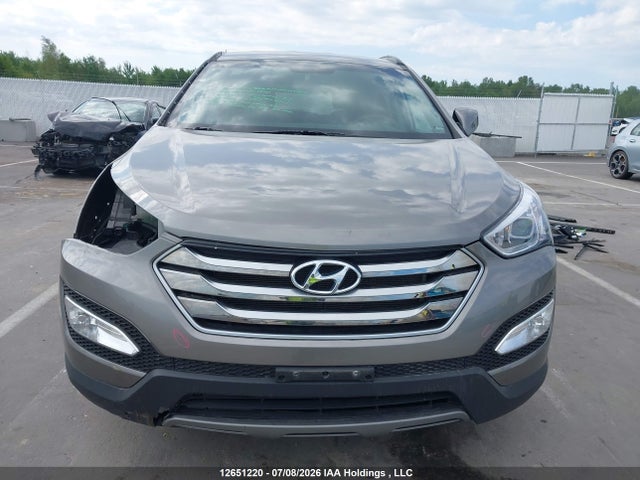 Продажа на аукционе авто 2015 Hyundai Santa Fe Sport 2.4 Base, vin: 5XYZT3LB2FG277569, номер лота: 12651220
