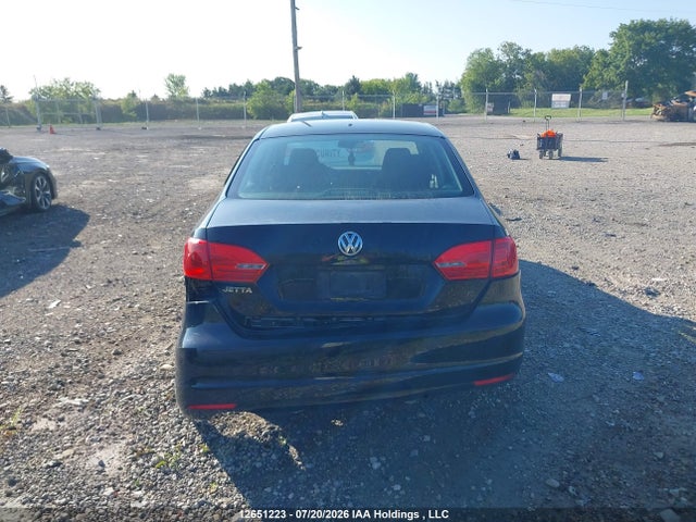 Продаж на аукціоні авто 2013 Volkswagen Jetta 2.0l Trendline/2.0l Trendline+, vin: 3VW2K7AJ4DM450799, номер лоту: 12651223