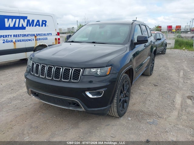 1C4RJFAG2JC292513 Jeep Grand Cherokee Laredo