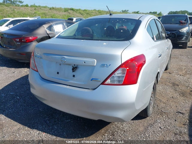 12651233 :رقم المزاد ، 3N1CN7AP9CL926961 vin ، 2012 Nissan Versa مزاد بيع