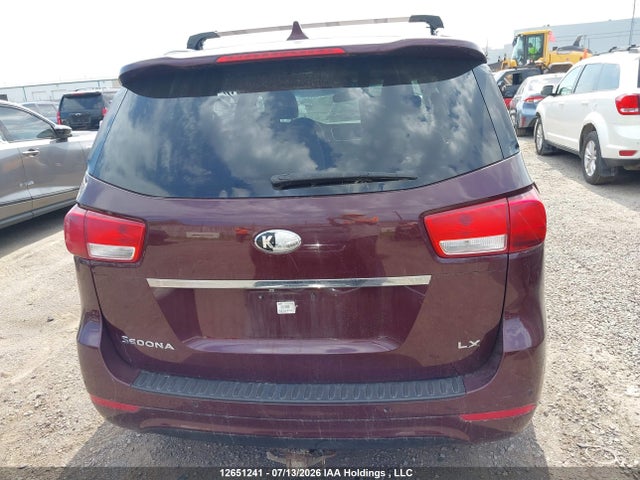 12651241 :رقم المزاد ، KNDMB5C11J6352659 vin ، 2018 Kia Sedona مزاد بيع