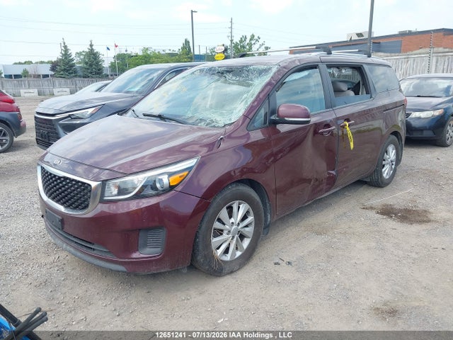 12651241 :رقم المزاد ، KNDMB5C11J6352659 vin ، 2018 Kia Sedona مزاد بيع