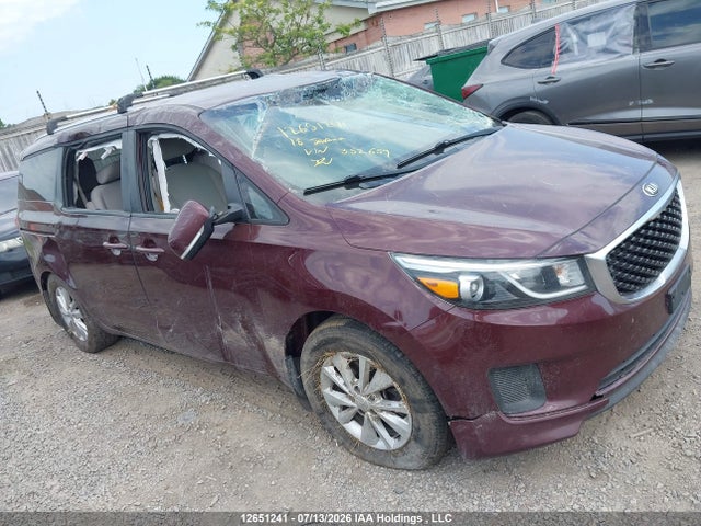 12651241 :رقم المزاد ، KNDMB5C11J6352659 vin ، 2018 Kia Sedona مزاد بيع