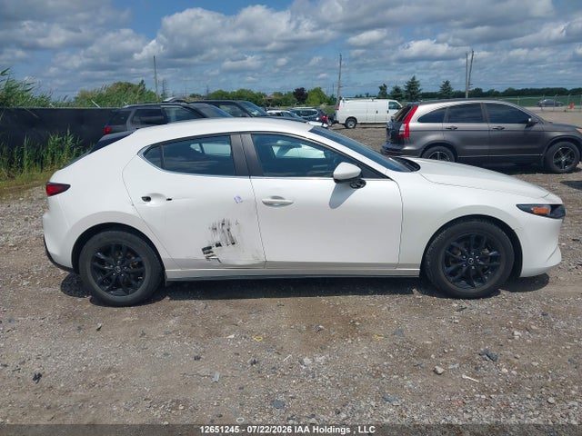 Mazda 3 2022 JM1BPALL1N1522749 Image 13