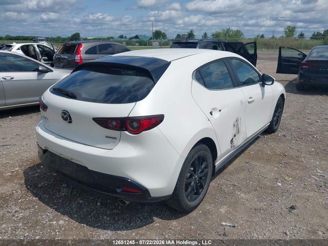 Mazda 3 2022 JM1BPALL1N1522749 Image 4