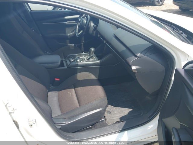 Mazda 3 2022 JM1BPALL1N1522749 Image 5