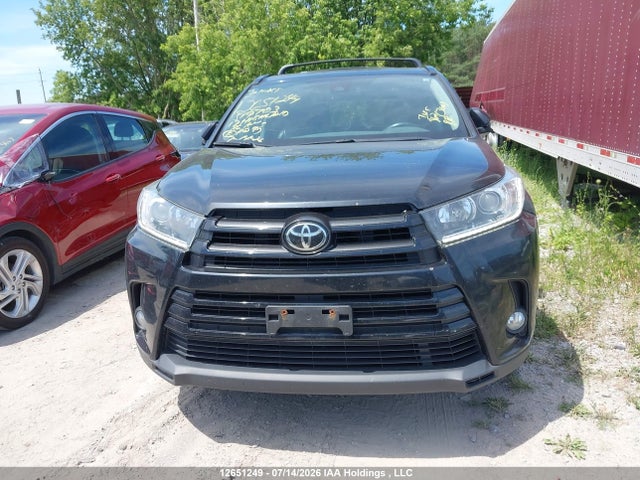 12651249 :رقم المزاد ، 5TDJZRFH2HS519703 vin ، 2017 Toyota Highlander مزاد بيع