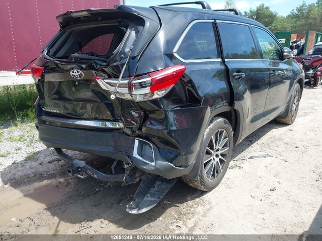 12651249 :رقم المزاد ، 5TDJZRFH2HS519703 vin ، 2017 Toyota Highlander مزاد بيع