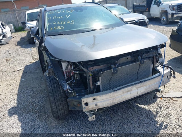 12651258 :رقم المزاد ، 2T3B1RFV7MC233325 vin ، 2021 Toyota Rav4 مزاد بيع