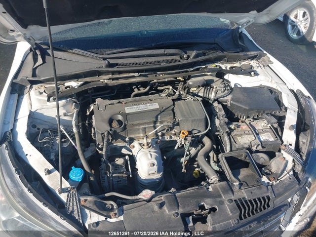 2015 Honda Accord მანქანა იყიდება აუქციონზე, vin: 1HGCR2F83FA801750, აუქციონის ნომერი: 12651261