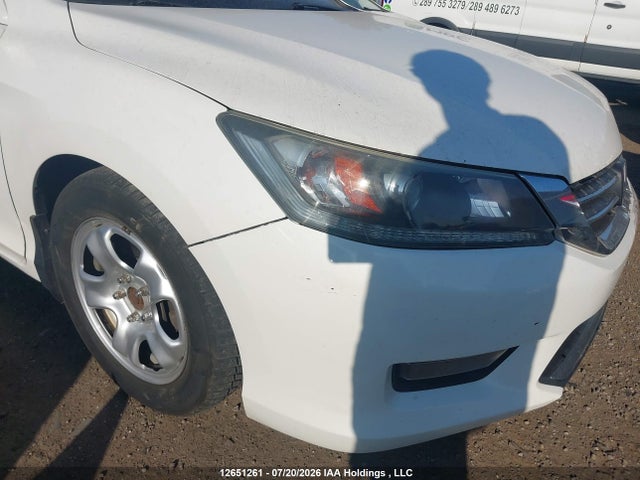 2015 Honda Accord მანქანა იყიდება აუქციონზე, vin: 1HGCR2F83FA801750, აუქციონის ნომერი: 12651261