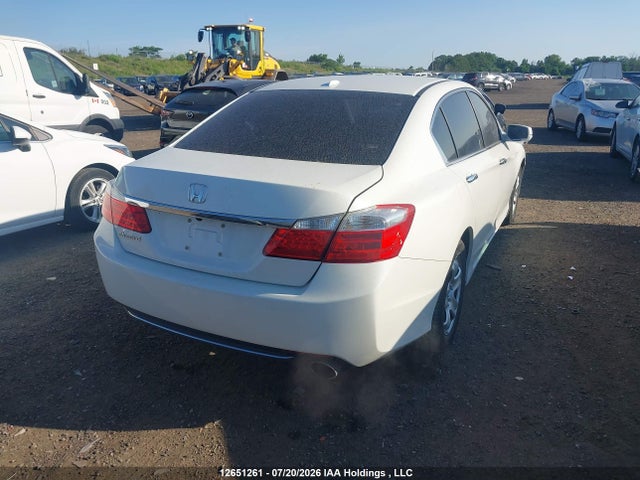 2015 Honda Accord მანქანა იყიდება აუქციონზე, vin: 1HGCR2F83FA801750, აუქციონის ნომერი: 12651261