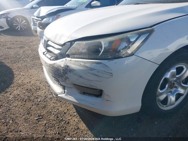 2015 Honda Accord მანქანა იყიდება აუქციონზე, vin: 1HGCR2F83FA801750, აუქციონის ნომერი: 12651261