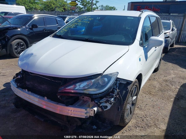 Chrysler Pacifica 2019 2C4RC1H73KR715613 Image 2