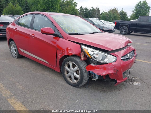 KMHCT4AEXFU810352 Hyundai ACCENT SE