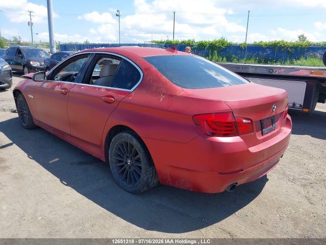 2011 Bmw 535i Xdrive მანქანა იყიდება აუქციონზე, vin: WBAFU7C53BC869947, აუქციონის ნომერი: 12651318