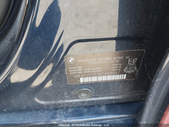 2011 Bmw 535i Xdrive მანქანა იყიდება აუქციონზე, vin: WBAFU7C53BC869947, აუქციონის ნომერი: 12651318