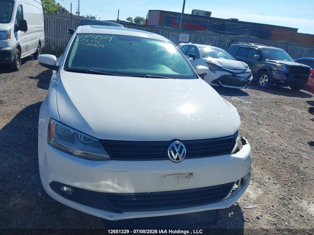 12651329 :رقم المزاد ، 3VWDX7AJ7BM020871 vin ، 2011 Volkswagen Jetta مزاد بيع