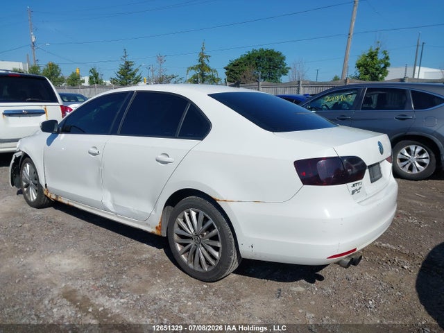 12651329 :رقم المزاد ، 3VWDX7AJ7BM020871 vin ، 2011 Volkswagen Jetta مزاد بيع