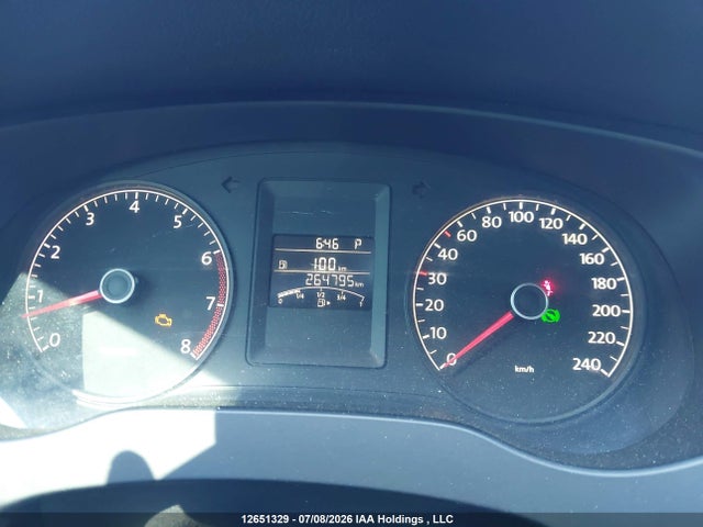 12651329 :رقم المزاد ، 3VWDX7AJ7BM020871 vin ، 2011 Volkswagen Jetta مزاد بيع
