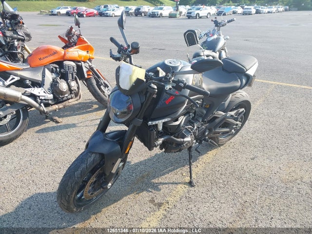 Ducati Monster 2021 ZDMMAMDT4MB000379 Image 2