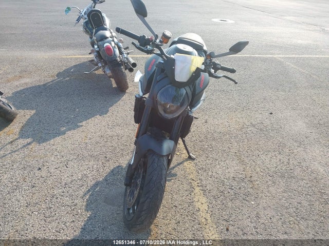 Ducati Monster 2021 ZDMMAMDT4MB000379 Image 5