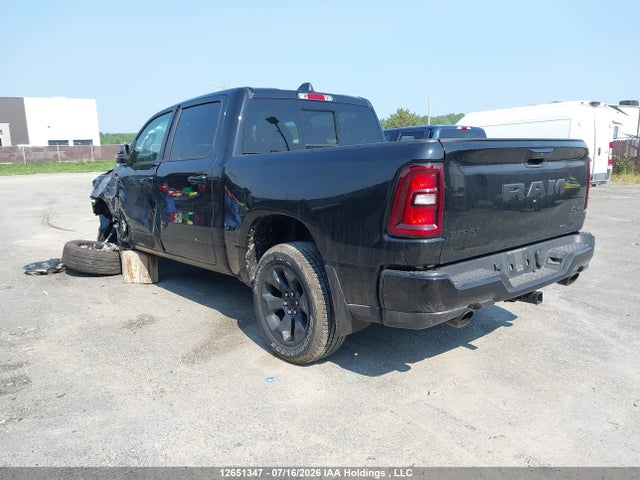 RAM 1500 Sport 2026 3C6SRFVP6T4154678 Image 3