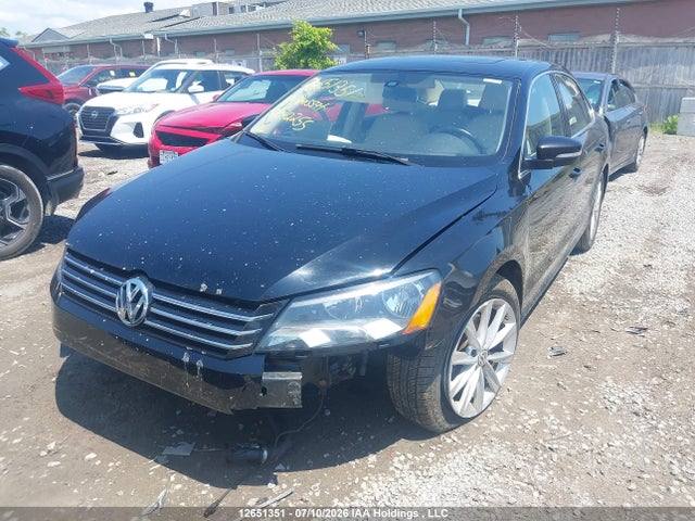 12651351 :رقم المزاد ، 1VWBS7A39FC042255 vin ، 2015 Volkswagen Passat 1.8 Tsi Comfortline مزاد بيع
