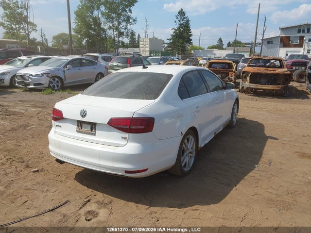 2016 Volkswagen Jetta Sedan მანქანა იყიდება აუქციონზე, vin: 3VWL07AJ1GM417869, აუქციონის ნომერი: 12651370