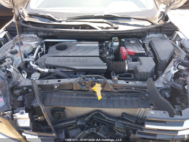 JN8BT3BBXRW182384 Nissan Rogue Sv Moonroof